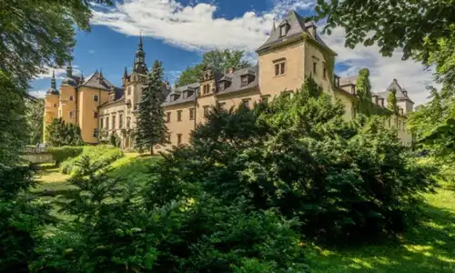 Koncert zespołu VERY jazzy trio w Zamku Kliczków w dniu 17.04.2026