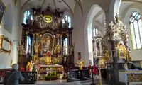 Bazylika Mniejsza: tysiąc turystów w cztery dni, hałas podczas wieczornych Mszy