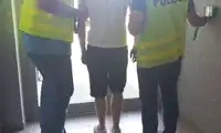 Pijani nieletni zaatakowali mężczyznę nieopodal wiaduktu, zostali zatrzymani przez policję