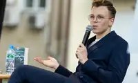 Rynki w Krakowie i Bolesławcu - który piękniejszy? Sławek Gortych porównuje