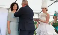 Helena Smoleńska o jubileuszu Ceramiki Artystycznej w Bolesławcu: dumna z twórców i pracowników