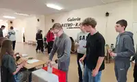  Młodzież głosuje! Wybory prezydenckie w II LO w Bolesławcu