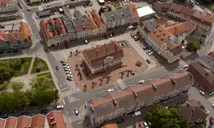 Samowola budowlana w Gierałtowie - chodzi o drogi do posesji byłego burmistrza. Sprawa trafi do prokuratury