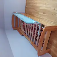 Łóżko sosnowe jednoosobowe 