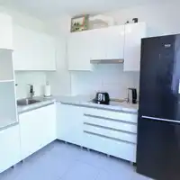 Dwupokojowe mieszkanie na os. Szczytnica na sprzedaż