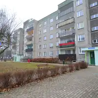 Kawalerka z balkonem i ogrz. miejskim na ul. Starzyńskiego