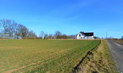 Działka budowlana 905 m2 tylko 2 km od Bolesławca
