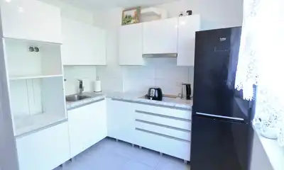 Dwupokojowe mieszkanie na os. Szczytnica na sprzedaż