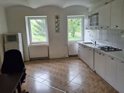 Wynajmę miesz 2 pokoj w Nowych Jaroszowicach 