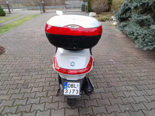 skuter Włoski PIAGGIO X EWO 125cm 2008r
