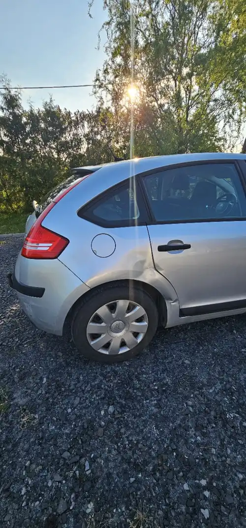 SPRZEDAM CITROEN C4 2005 R.