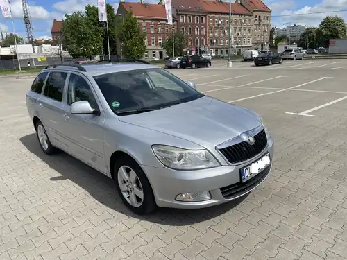 Skoda Octavia 1.9 TDI Ambiente Bgate Wyposażenie Zarejestrowana 