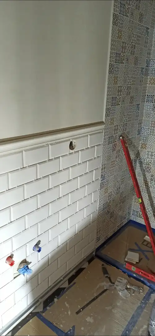 Malowanie mieszkań . płytki , wszelkie prace budowlane 