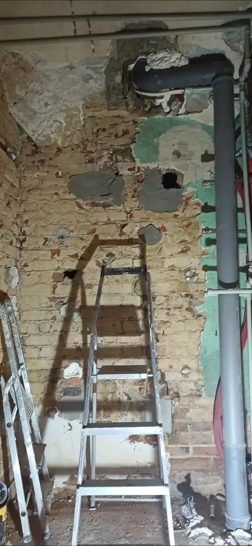 Malowanie mieszkań . płytki , wszelkie prace budowlane 