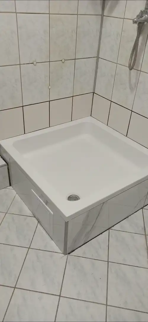 Malowanie mieszkań . płytki , wszelkie prace budowlane 