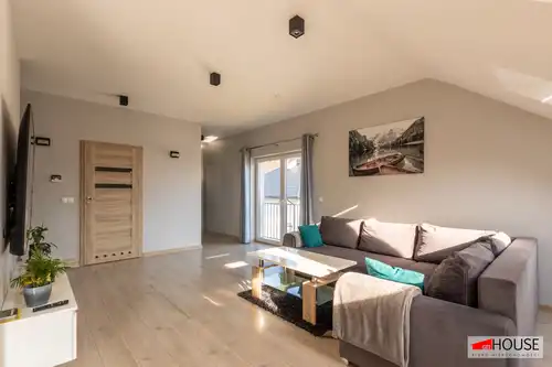 Apartament z panoramą gór+3 balkony+miejsce postojowe w garażu-Świeradów Zdrój