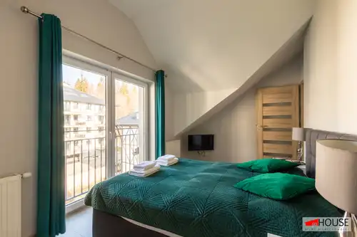 Apartament z panoramą gór+3 balkony+miejsce postojowe w garażu-Świeradów Zdrój