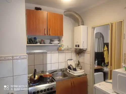 Kawalerka do wynajęcia w centrum  1200 + 450 zł czynsz  umeblowana 