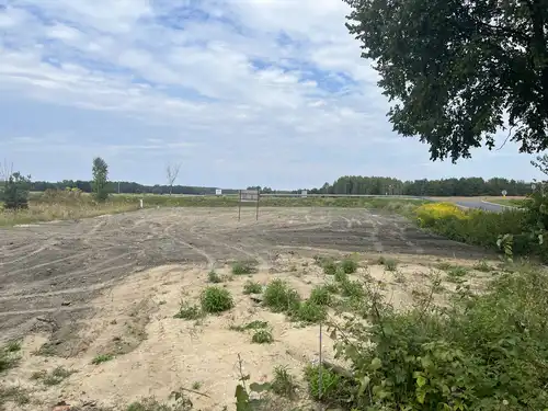 Działka inwestycyjna Brzeźnik