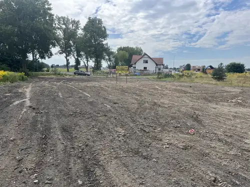 Działka inwestycyjna Brzeźnik