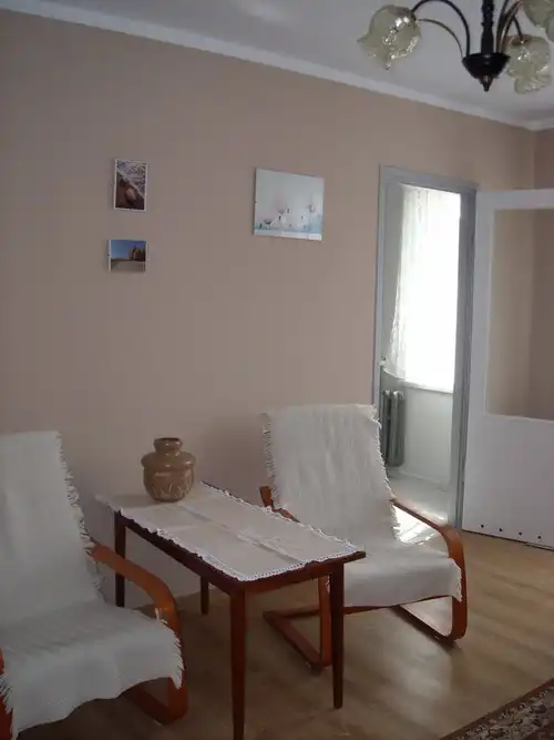 jednopokojowe mieszkanie w centrum Bolesławca przy ul. Piotra i Pawła . 