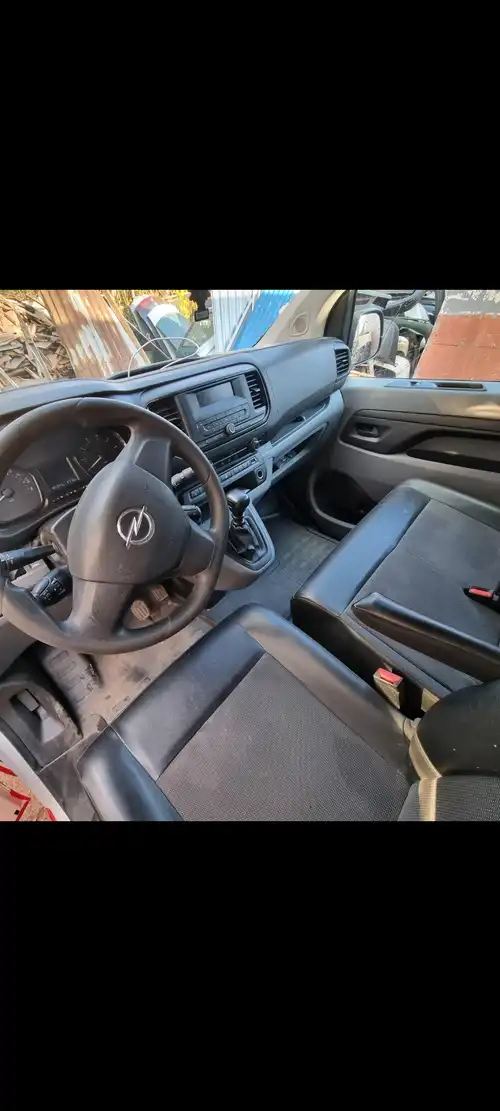 Bus sprzedam Opel Vivaro 2019