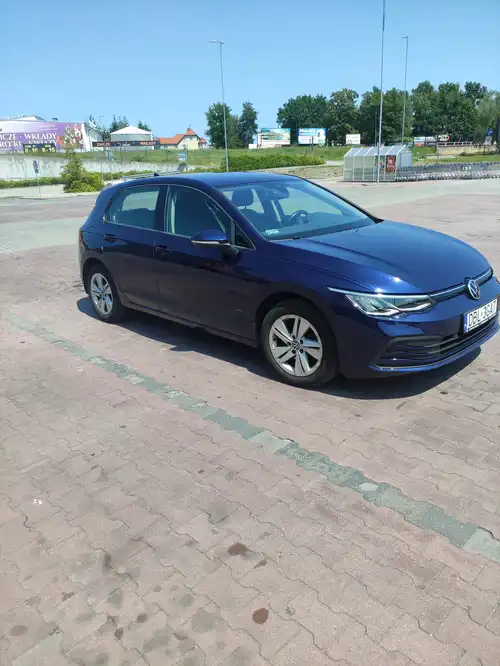 Sprzedam volkswagen golf 8  1.5i Tsi Evo 131km 