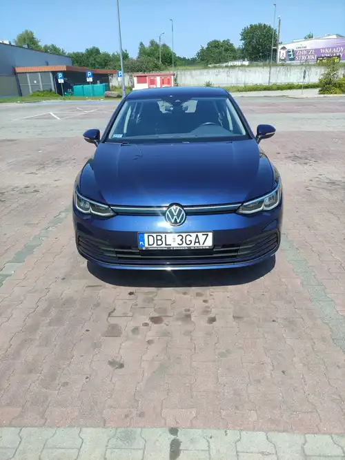 Sprzedam volkswagen golf 8  1.5i Tsi Evo 131km 