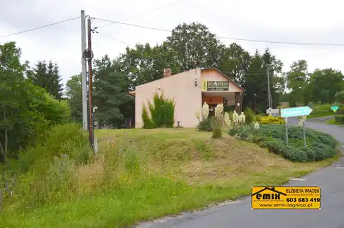 Lokal z możliwością przekształcenia na dom, działka 2880m2 