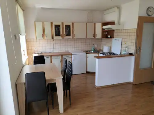 Wynajmę kawalerkę 38m z garażem w Bolesławcu