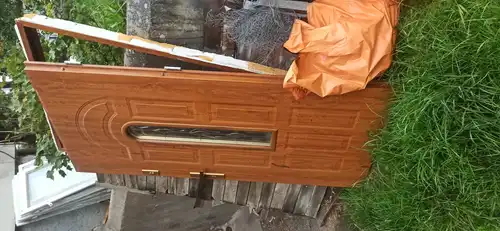 Drzwi matalowe wejściowe z ościeżnica 