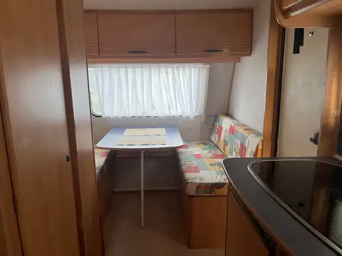 Sprzedam przyczepę kempingową